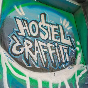 hostel-graffiti-krakow.krakowhotelspoland.com/